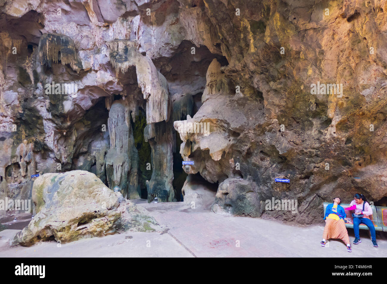 Khao Luang Grotta, Phetchaburi, Thailandia Foto Stock