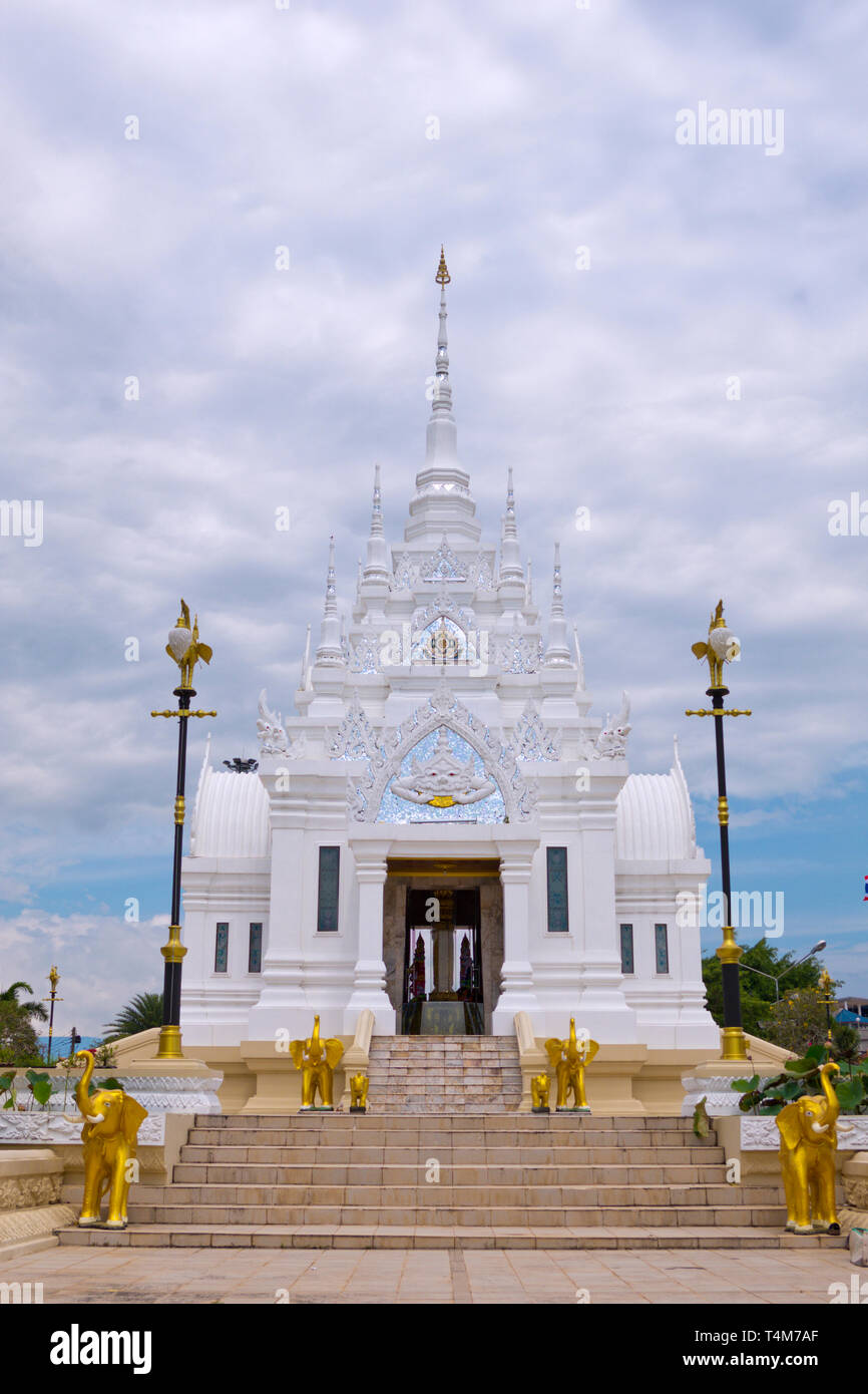 Surat Thani pilastro della città santuario, Surat Thani, Thailandia Foto Stock