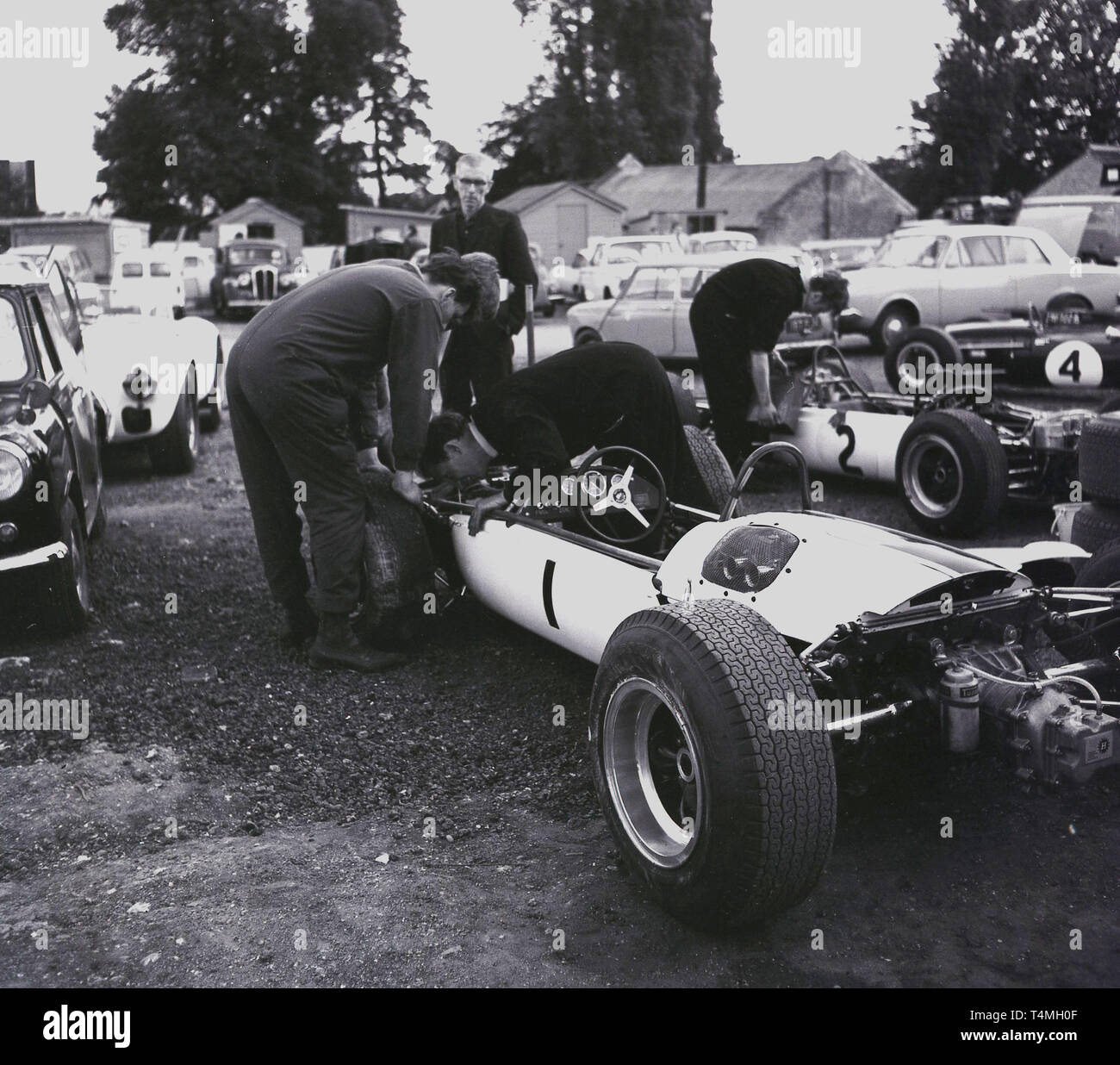 Anni sessanta, storico motor racing al Crystal Palace il circuito di gara nel sud di Londra, London, England, Regno Unito Foto Stock