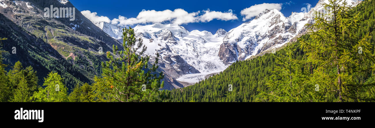 Tschierva Glacier e Bernina mountain dal Corvatsch, Canton Grigioni, Grigioni, Svizzera, Europa Foto Stock