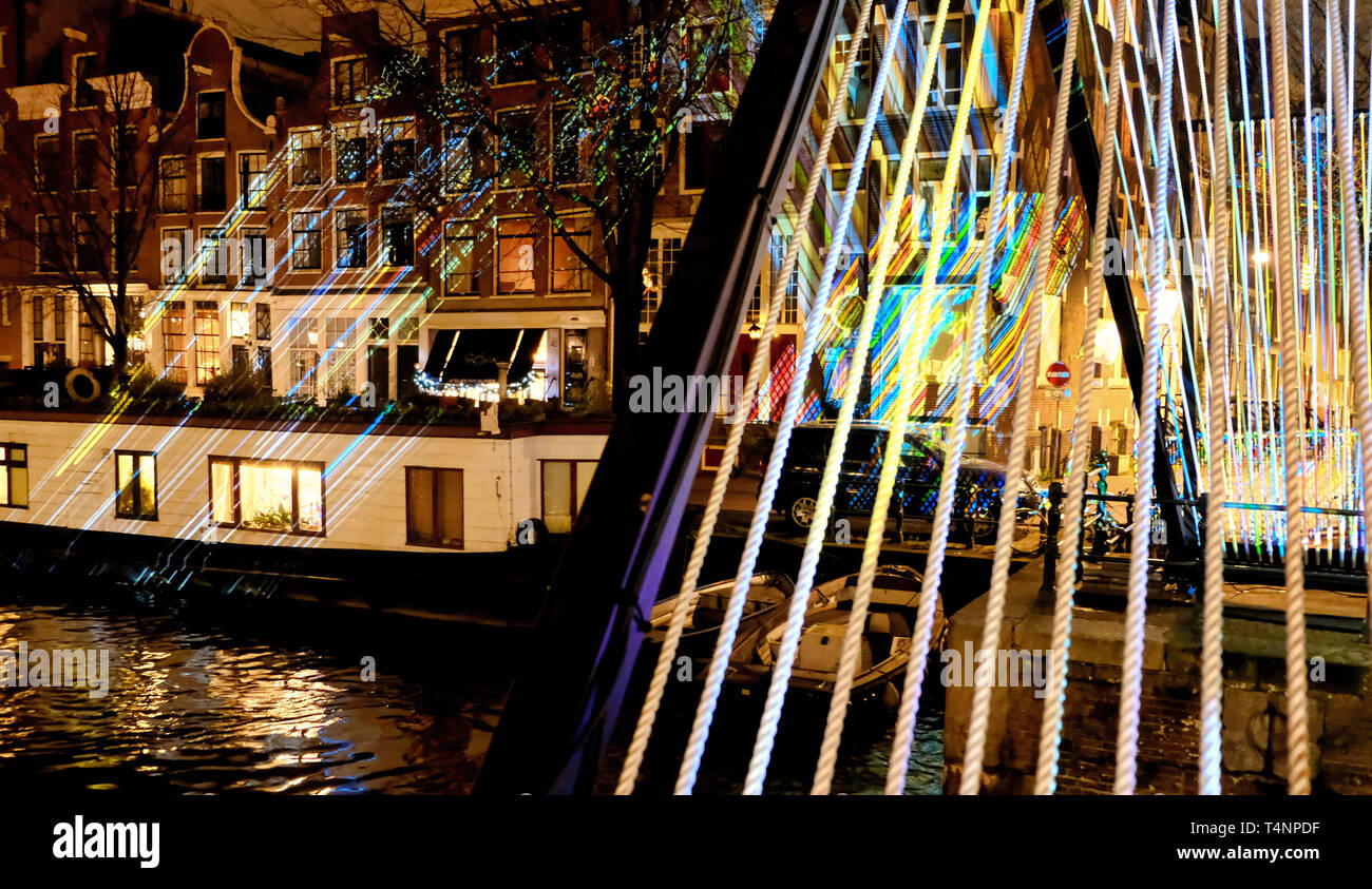Installazione di luce ad Amsterdam il quartiere a luci rosse di Amsterdam durante il festival della luce Foto Stock