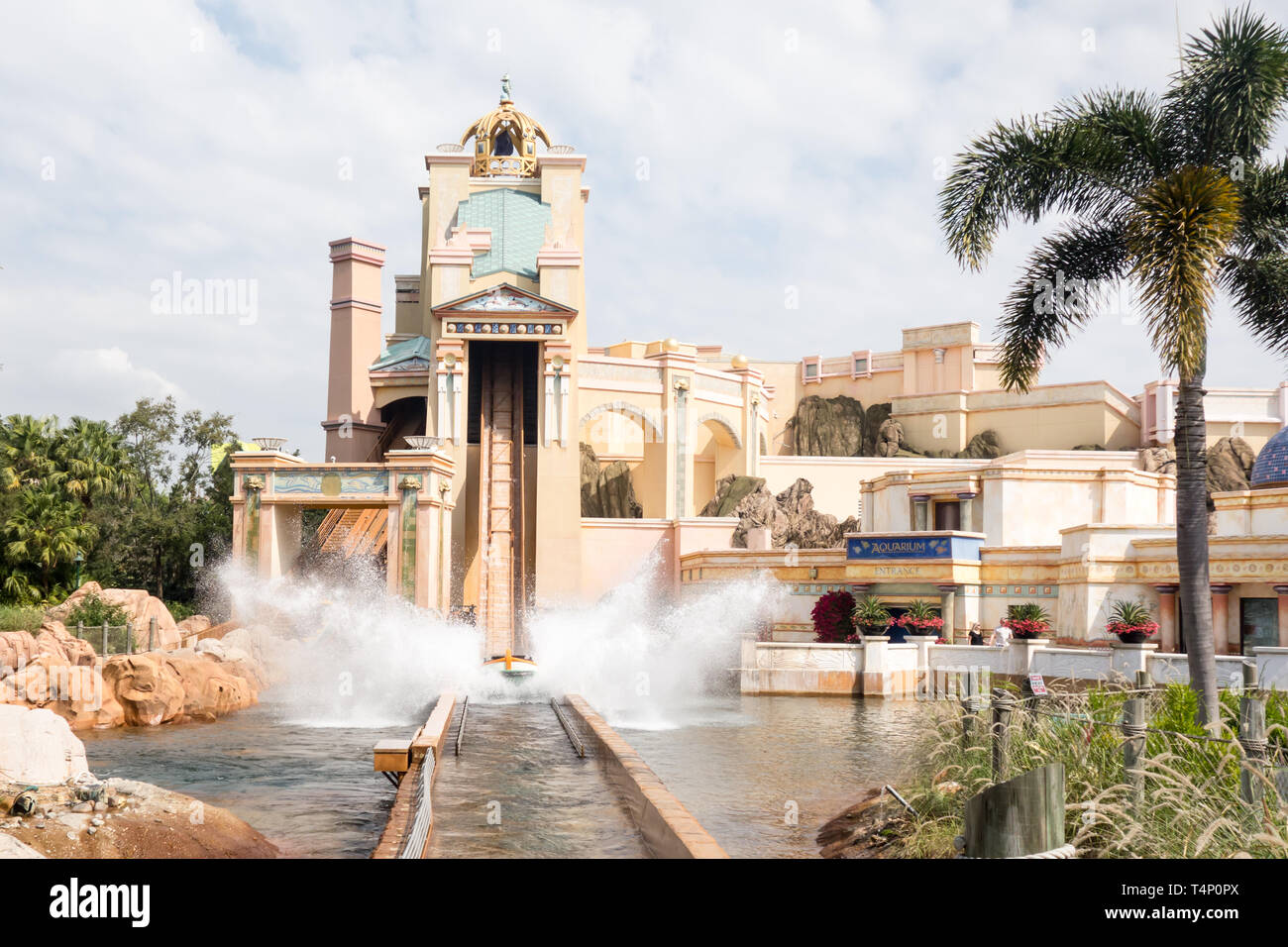 Viaggio a Atlantis roller coaster ride in Seaworld Orlando. Foto Stock