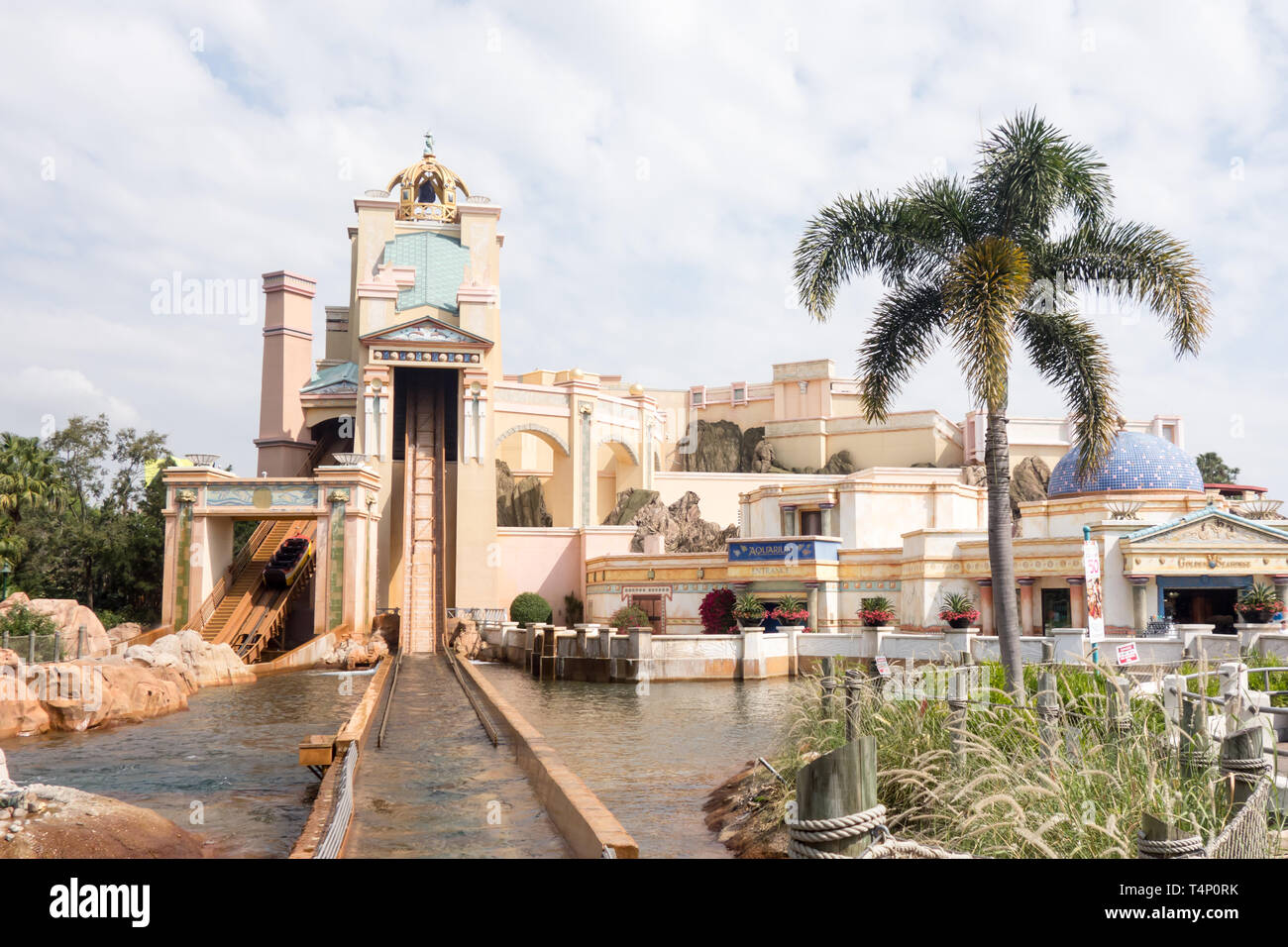 Viaggio a Atlantis roller coaster ride in Seaworld Orlando. Foto Stock