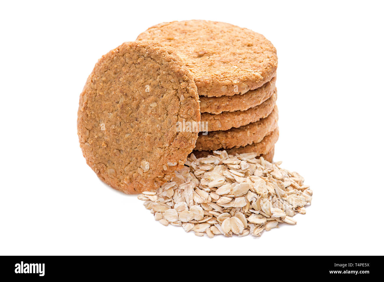 Una pila di fiocchi d'avena cookies isolate su un bianco. Foto Stock