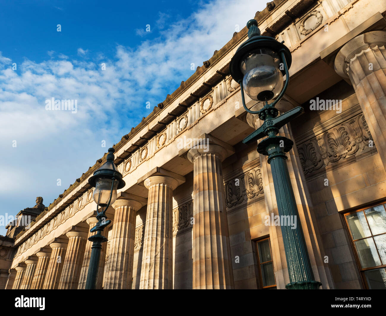 La Scottish National Art Gallery di Edimburgo in Scozia Foto Stock