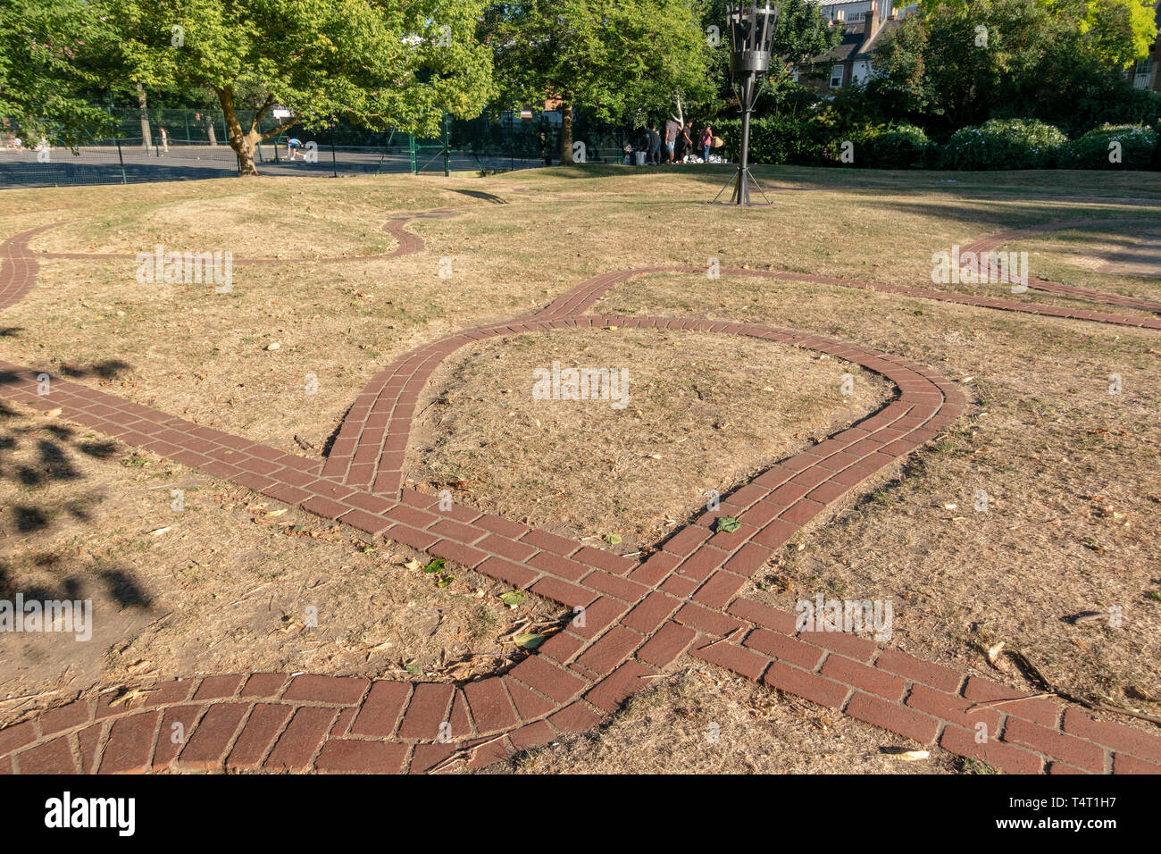 Royal Windsor labirinto pavimentata in Goswells, Windsor, Berkshire, Regno Unito. Foto Stock