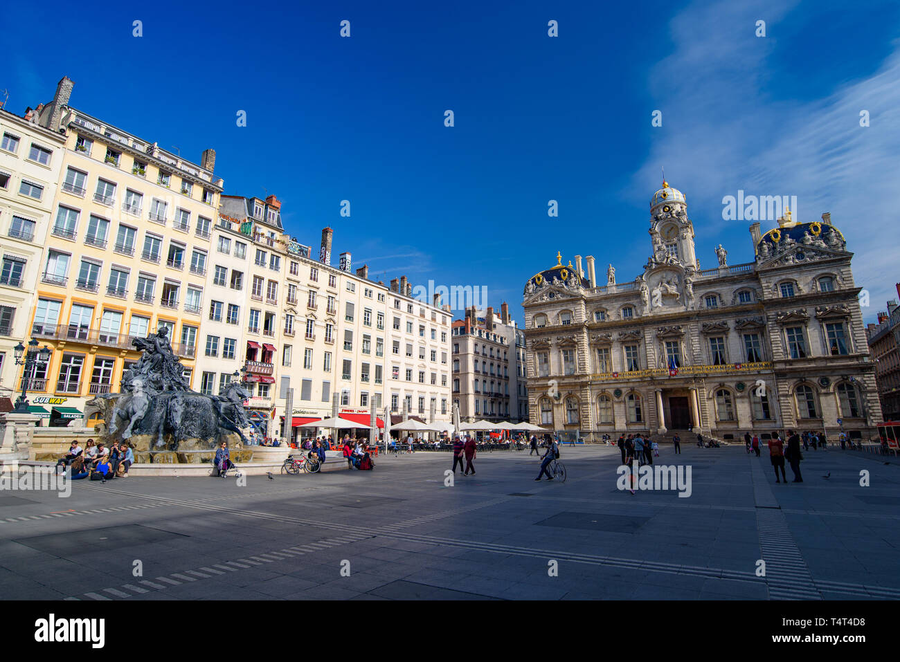 Place des Terreaux, una piazza nel centro di Lione, Francia Foto Stock