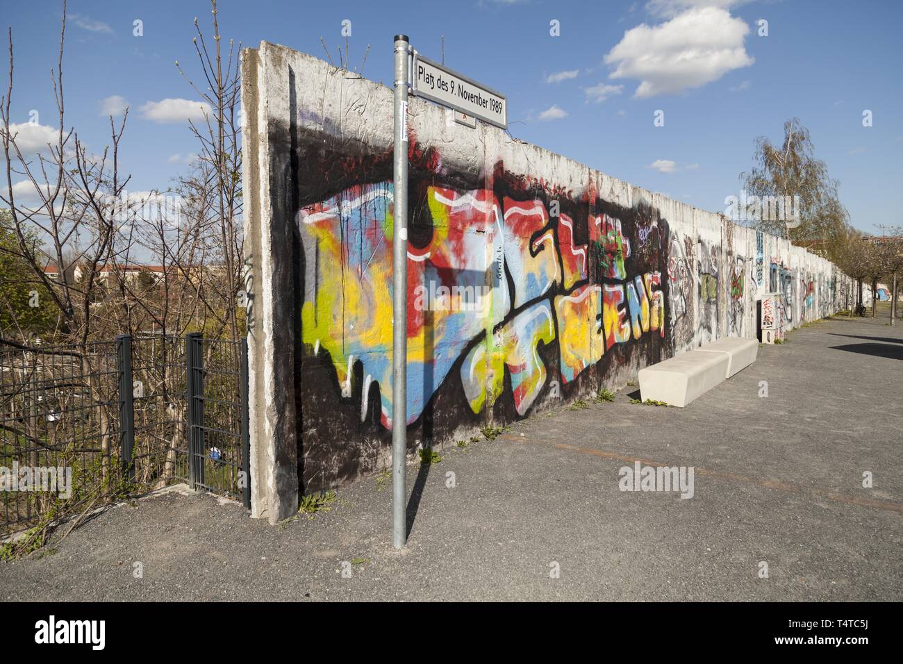 I resti del muro di Berlino, luogo del 9 novembre 1989, Berlino, Germania, Europa Foto Stock