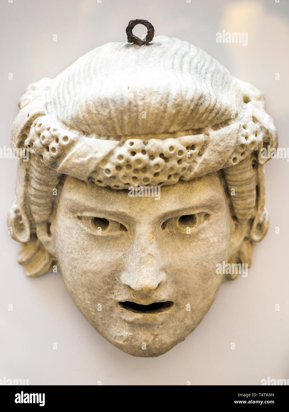 Pietra maschera drammatica Roman 1st- II secolo d.c. le maschere di pietra  sono stati realizzati per decorare entrambi gli spazi pubblici e privati e  per la dedizione nei santuari Foto stock -