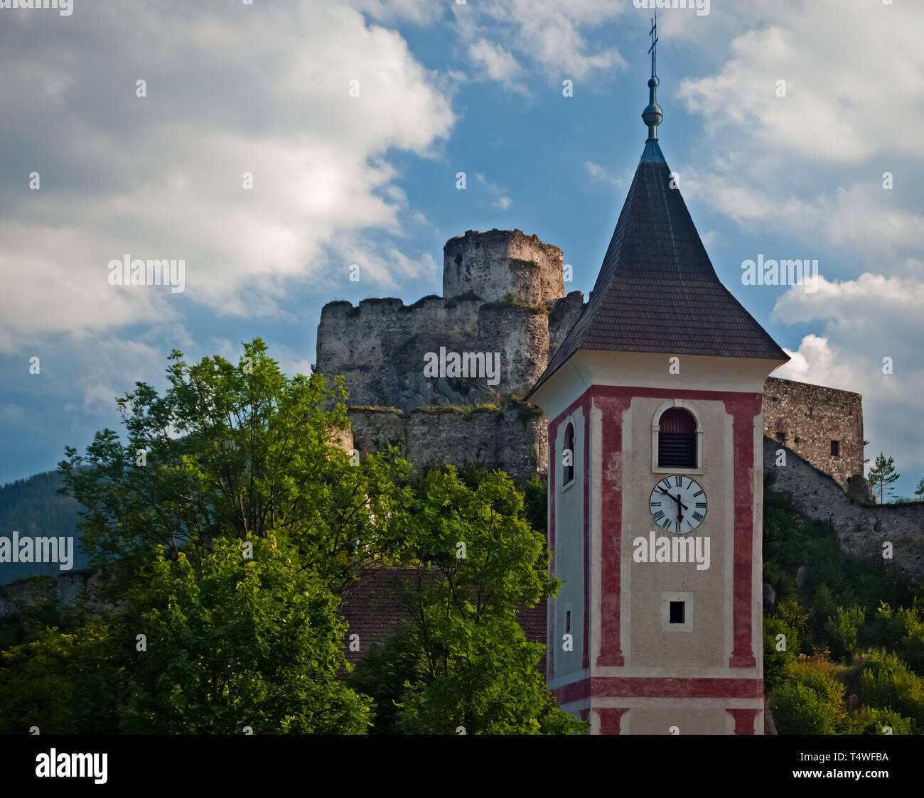 Il castello di Klam vicino a Semmering, Austria inferiore Foto stock - Alamy