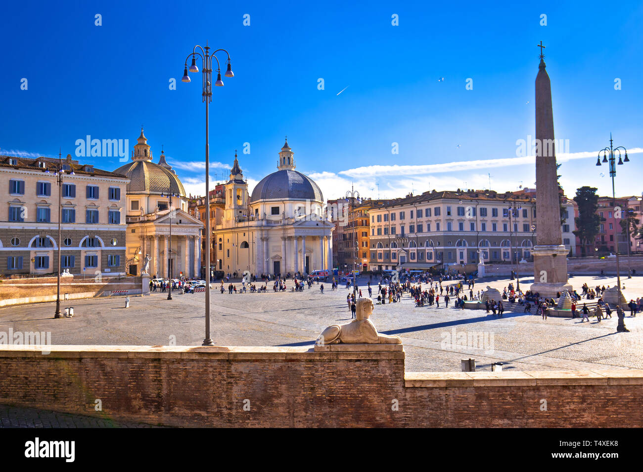 Piazza del Popolo o a piazza del Popolo nella Città eterna di vista Roma, capitale d'Italia Foto Stock