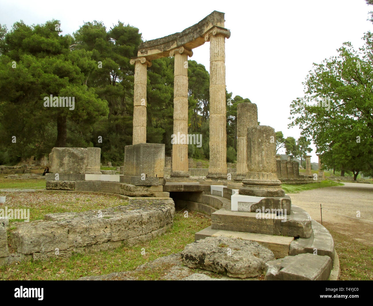 Philippeion Greco Antico Santuario eretto dal re Filippo II di Macedonia, sito archeologico di Olimpia, Grecia Foto Stock