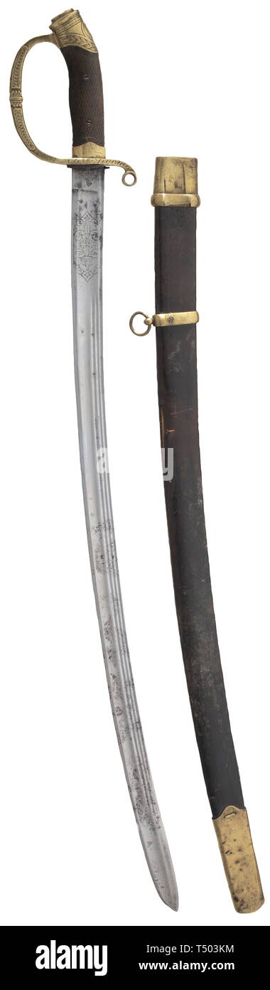 Un funzionario di shashka M 1909 con il fine di Sant Anna premiato per il coraggio. Una singola lama a bordo con gualchiere su entrambi i lati e tre scanalature aggiuntive. Le facce con inciso lo zar's cipher "N II" in un cartiglio con motivi floreali. Il lato di retromarcia con il russo aquila a due teste. Il Cirillico marchio del fabbricante 'Schaaf e figli - San Pietroburgo' con la doppia aquila sulla ricasso. Fuso a snodo in ottone-bow elsa con ornamenti floreali, il Cipher "N II" per Nicholas II, e l'incisione cirillico " per coraggio' su entrambi i lati. Il cirillico, Additional-Rights-Clearance-Info-Not-Available Foto Stock