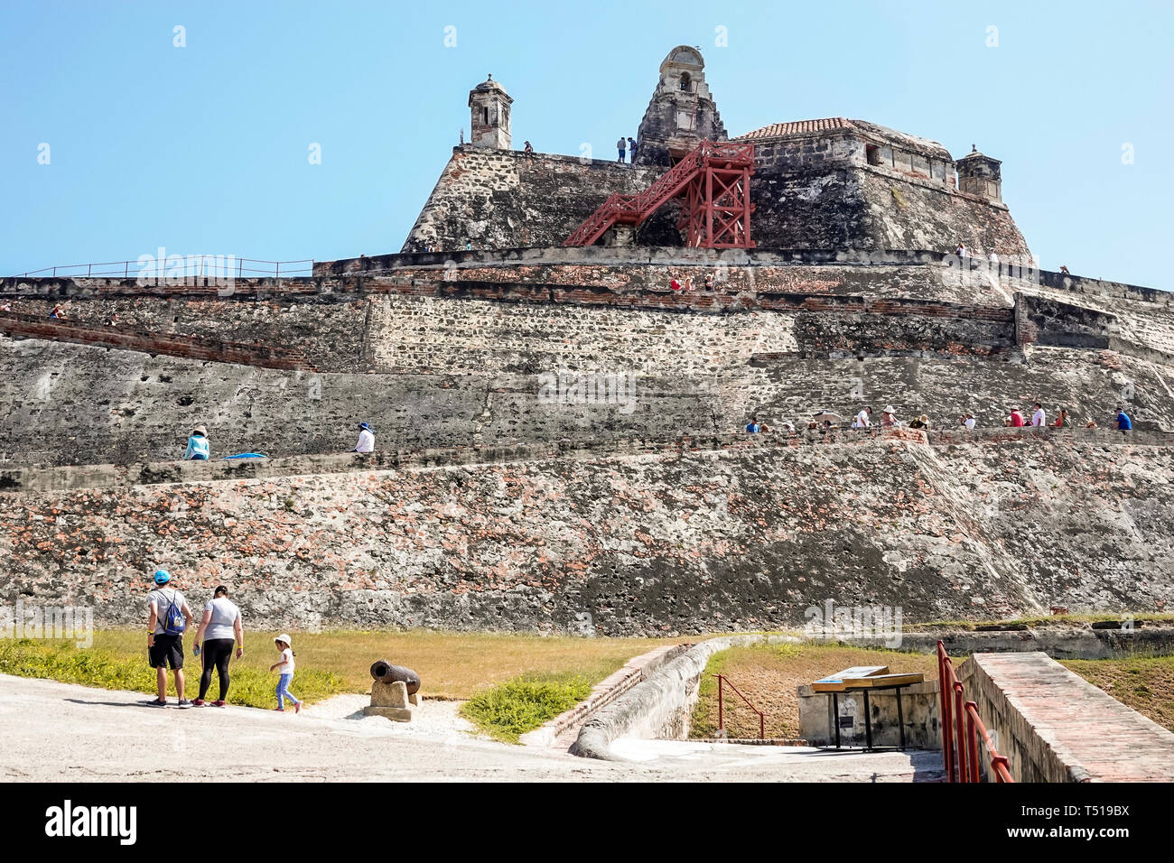 Cartagena Colombia, Castillo de San Felipe de Barajas, collina di San Lazaro, storico castello coloniale fortezza, patrimonio dell'umanità, esterno, famiglie pa Foto Stock