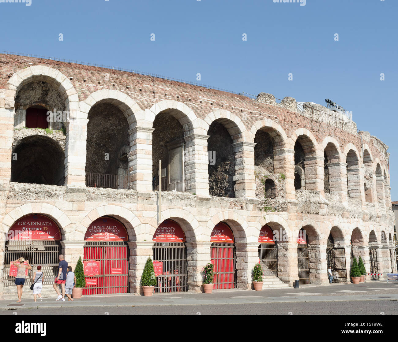 Verona, Italia - 19 Luglio 2014 : particolare close-up del treno turistico di Verona. Il treno fa diversi percorsi in città, portando i turisti a th Foto Stock