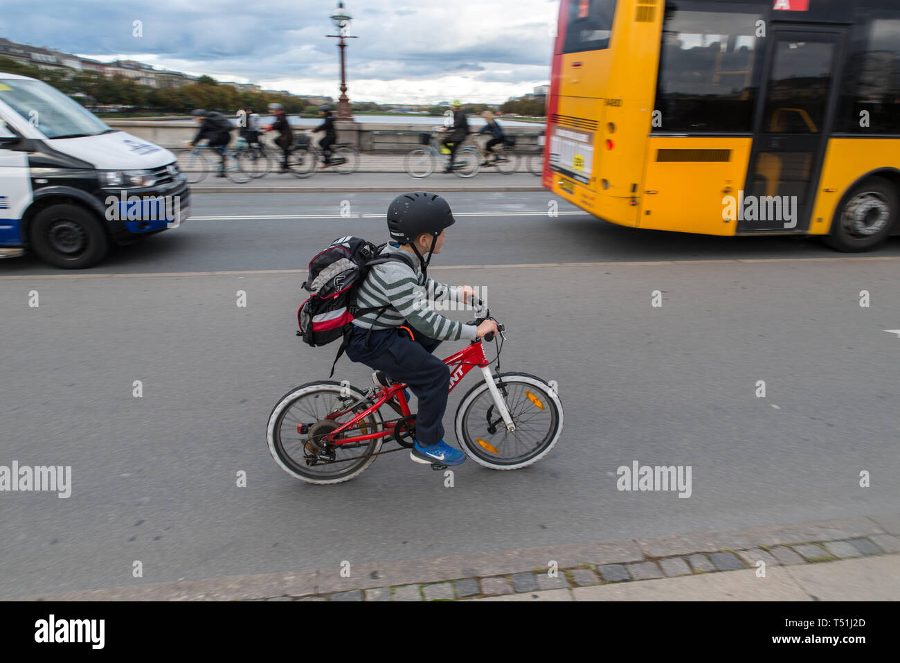 Escursioni in bicicletta a scuola, Copenhagen, Danimarca. Foto Stock