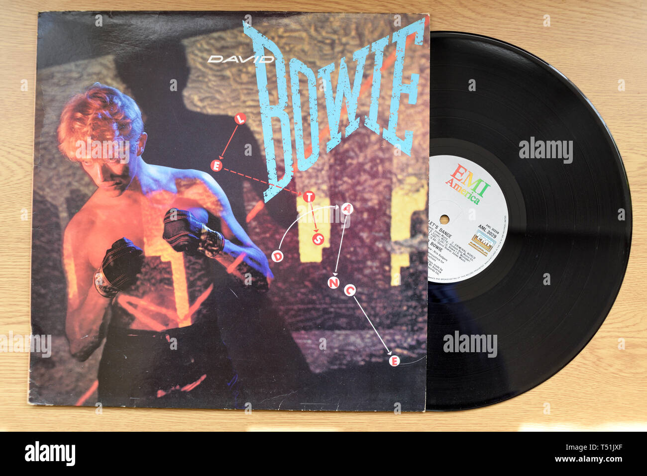David Bowie Lascia la danza album su dischi in vinile Foto stock - Alamy