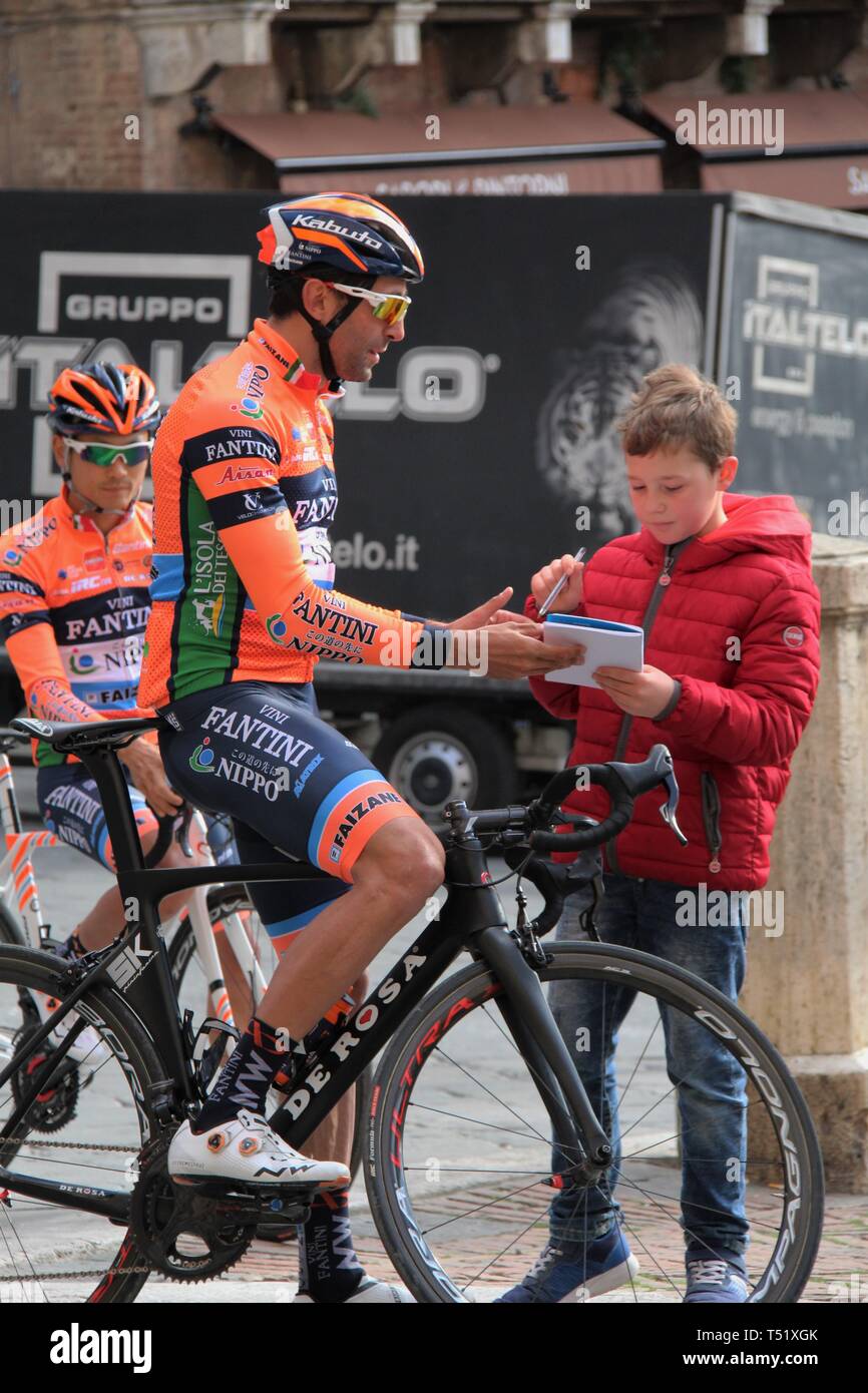 Strade bianche 2019 - UCI World Tour Pro corsa in bicicletta. Siena a Siena Foto Stock