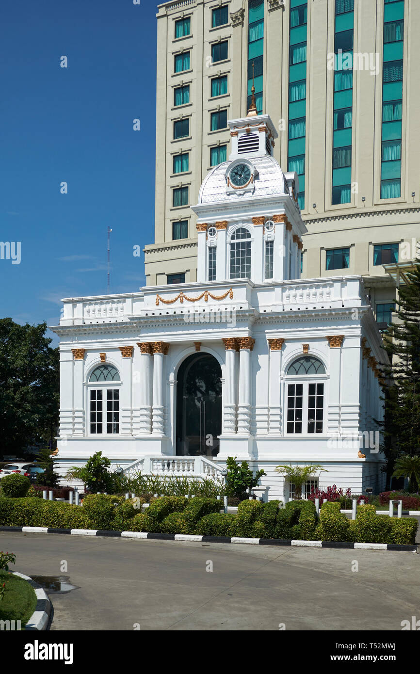 Il vecchio municipio nella zona centrale di Medan. A Medan, Indonesia. Foto Stock