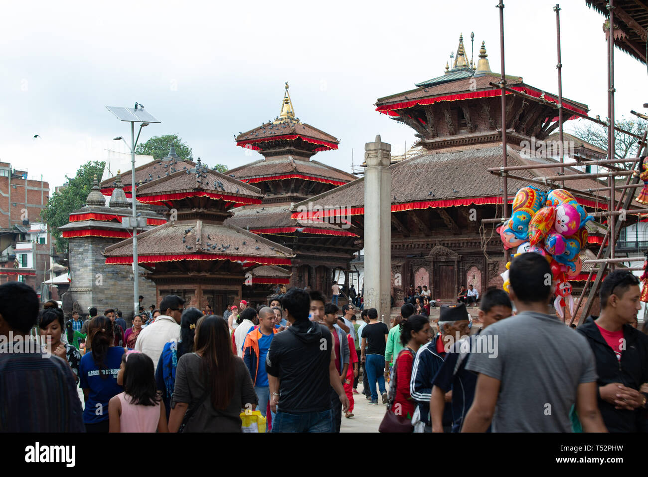 Kathmandu, Nepal - 02 Settembre 2017: vista del complesso di templi di Kathmandu Durbar Square. Foto Stock