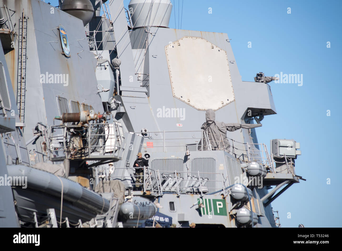 US Navy Arleigh Burke-class missile destroyer USS gravemente (DDG-107), ammiraglia di standing NATO Maritime Group 1 (inserto SNMG1) a Gdynia, Polonia. Apri Foto Stock