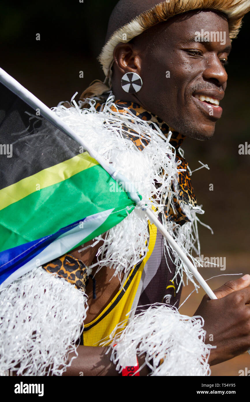 Zulu abbigliamento e SA bandiera, in funzione i due Oceani ULTRA MARATONA Foto Stock