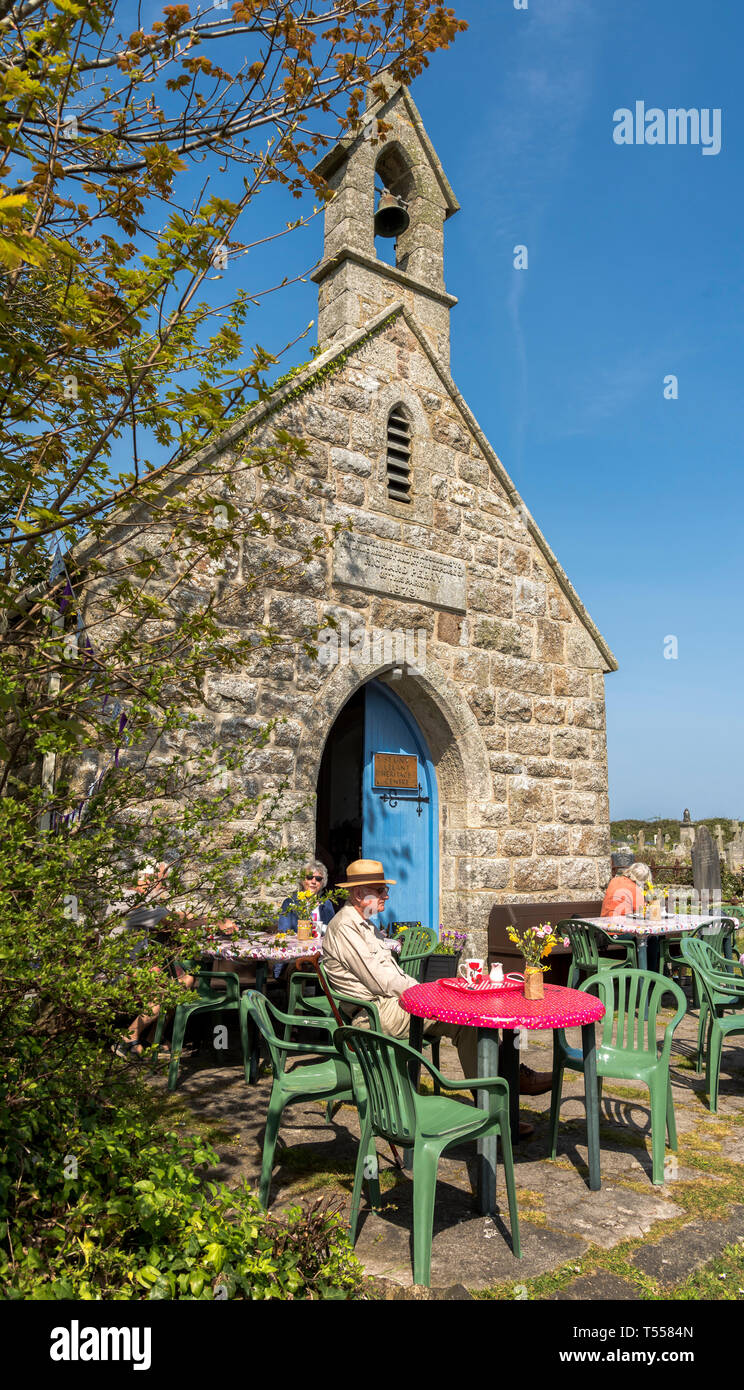 La piccola cappella in motivi di St.Uny chiesa Lelant nr St. Ives Cornwall Regno Unito Europa Foto Stock