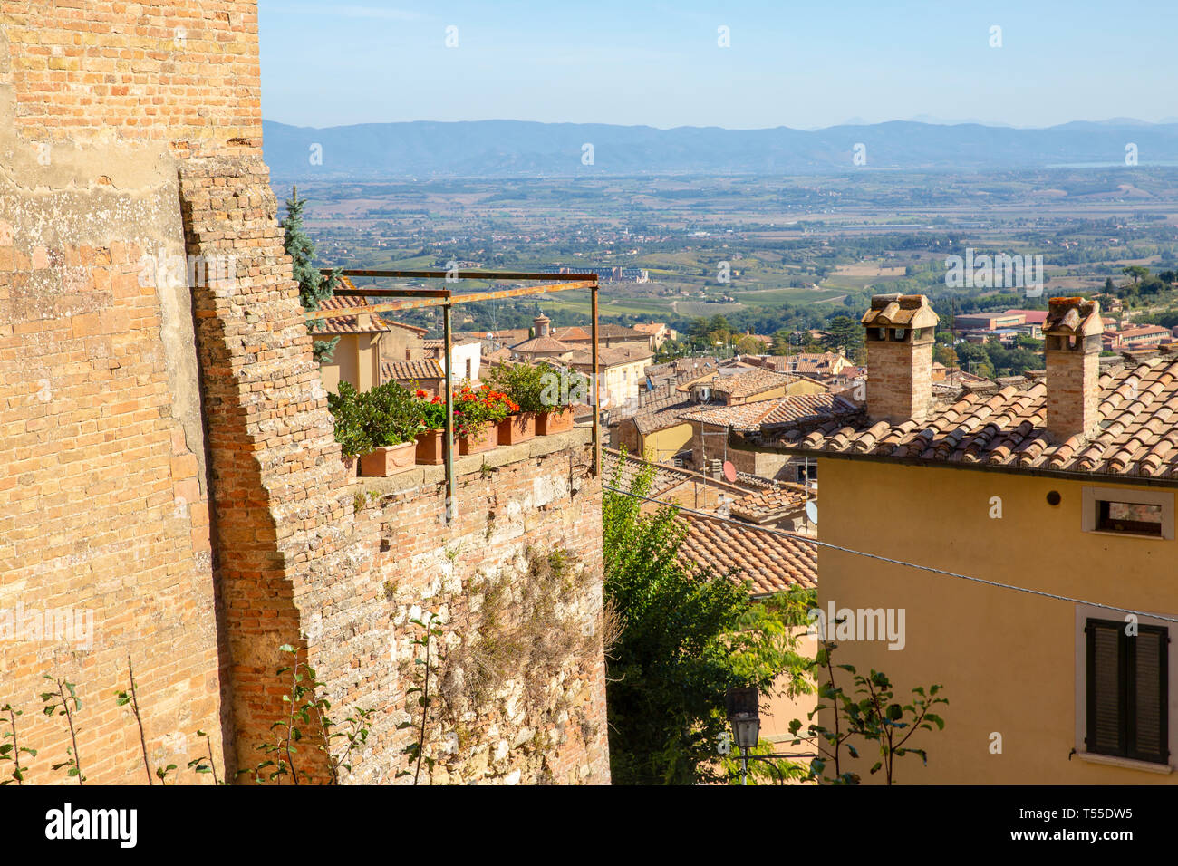 Montepulciano e la campagna circostante,Toscana,Italia Foto Stock