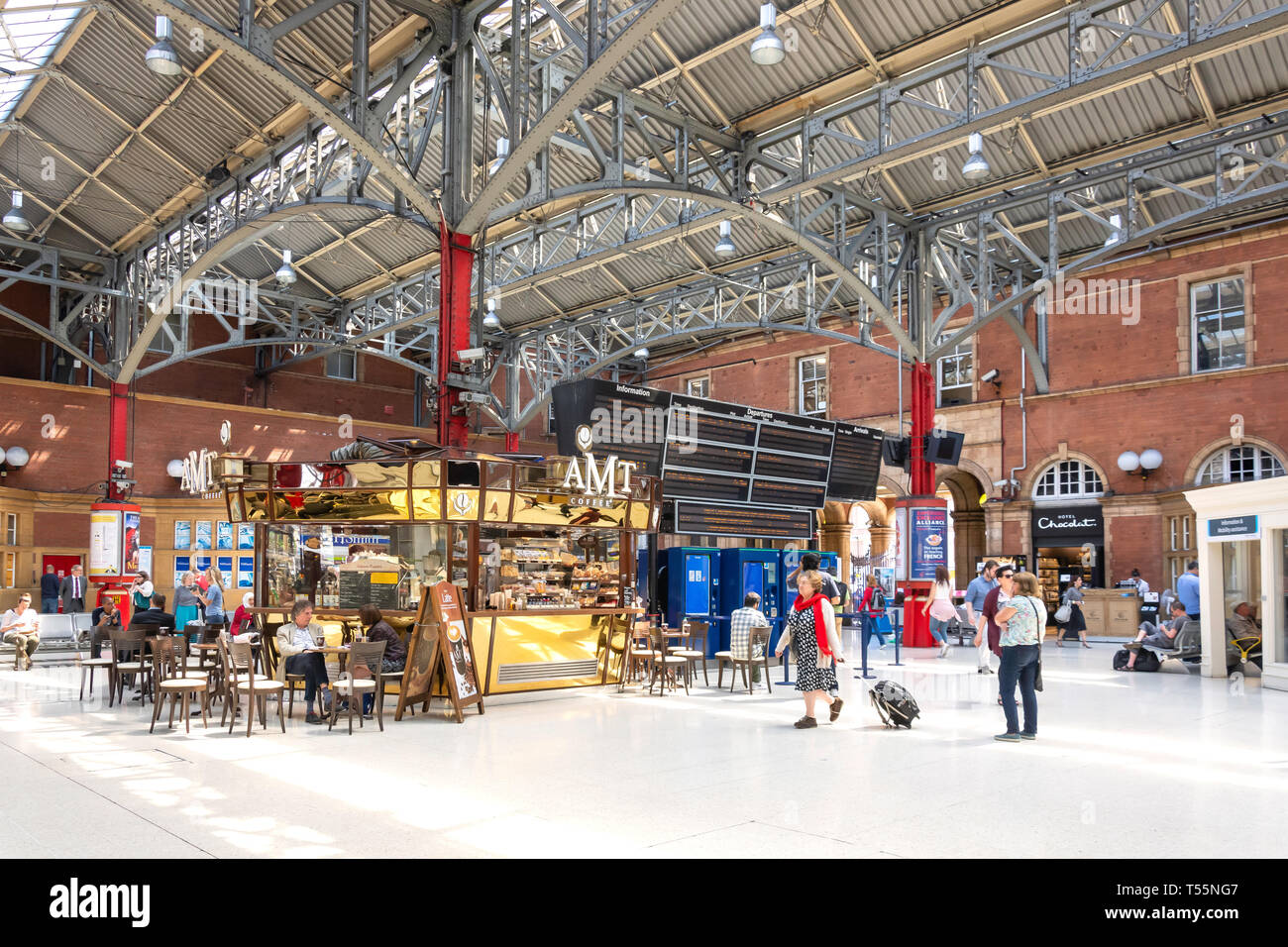 Interno del London Marylebone stazione ferroviaria, Melcombe posto, Marylebone, City of Westminster, Greater London, England, Regno Unito Foto Stock