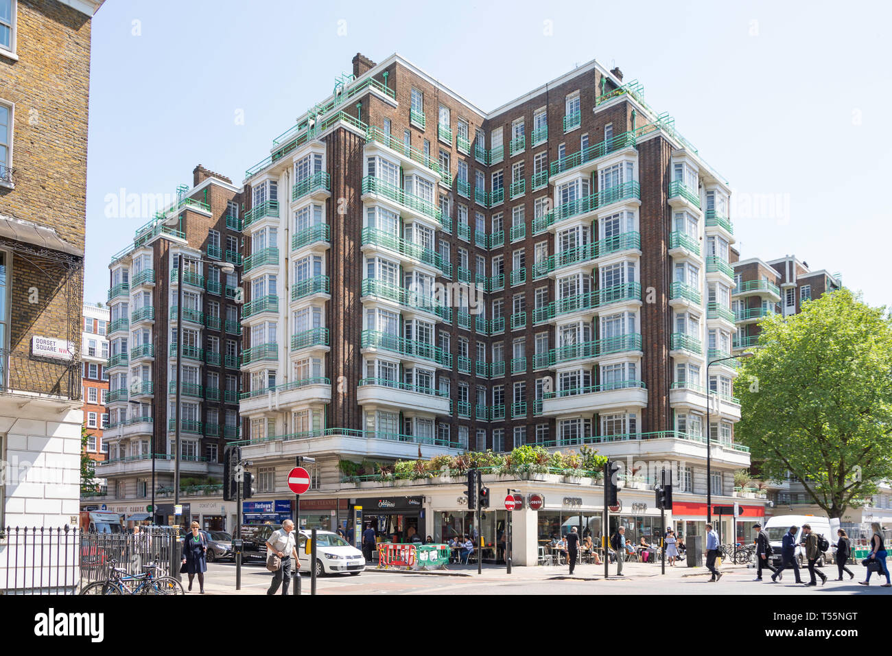 Moderne in stile casa di Dorset appartamento edificio, Dorset Square, Marylebone, City of Westminster, Greater London, England, Regno Unito Foto Stock