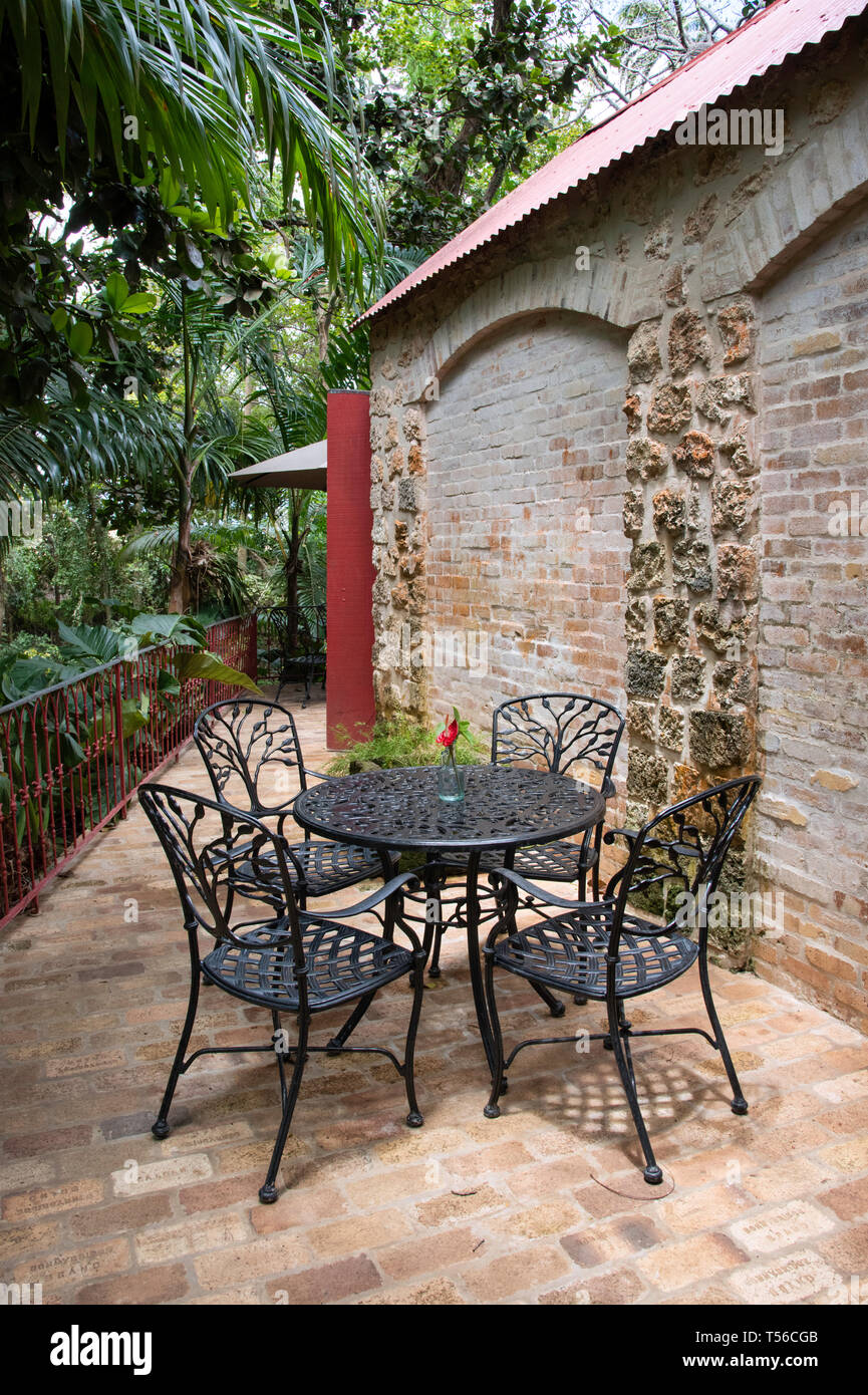 Cafe presso il St Nicholas Abbey di canna da zucchero piantagione e una distilleria di rum in San Pietro, Barbados Foto Stock