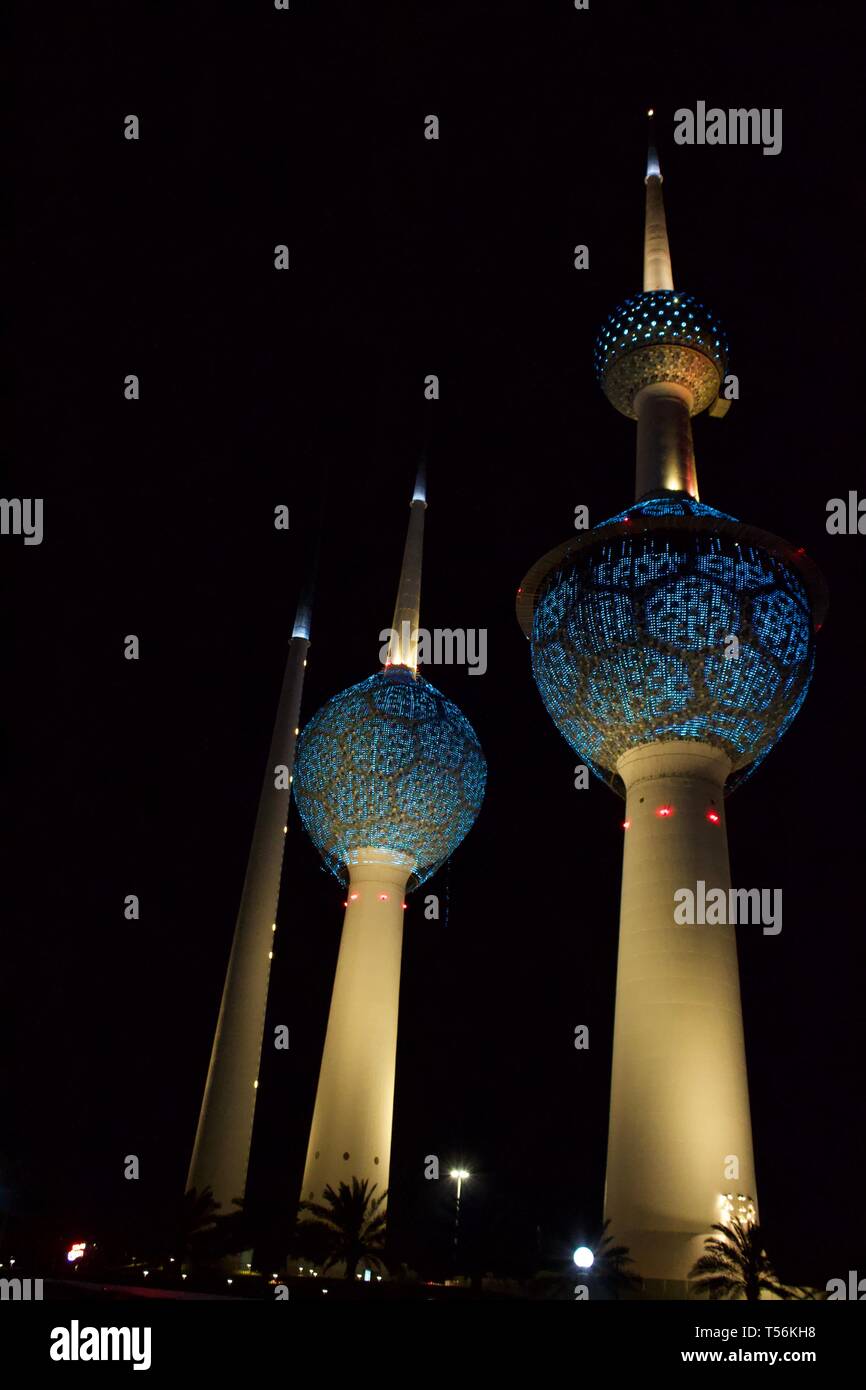Kuwait torre faro e vista mare Foto Stock