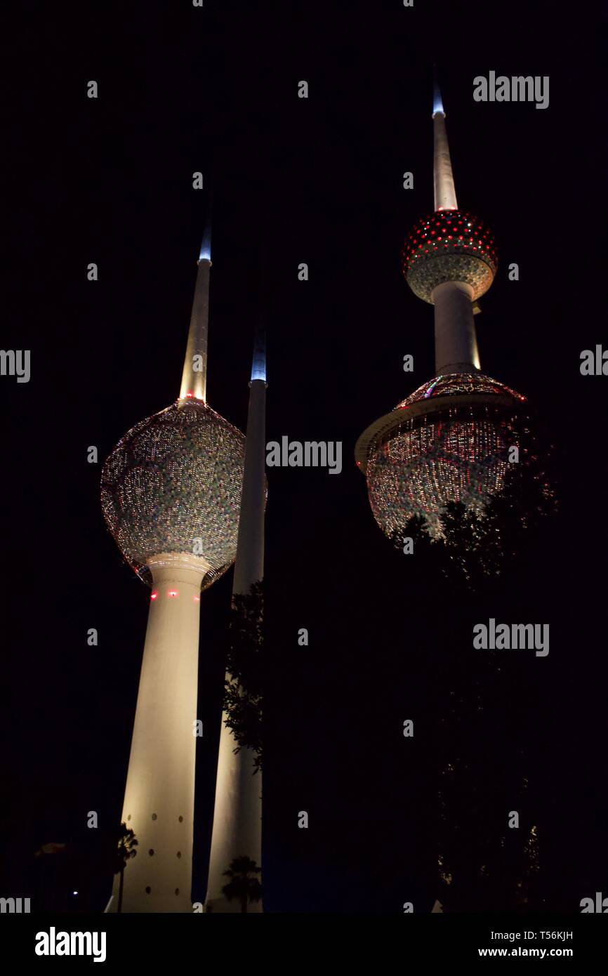 Kuwait torre faro e vista mare Foto Stock