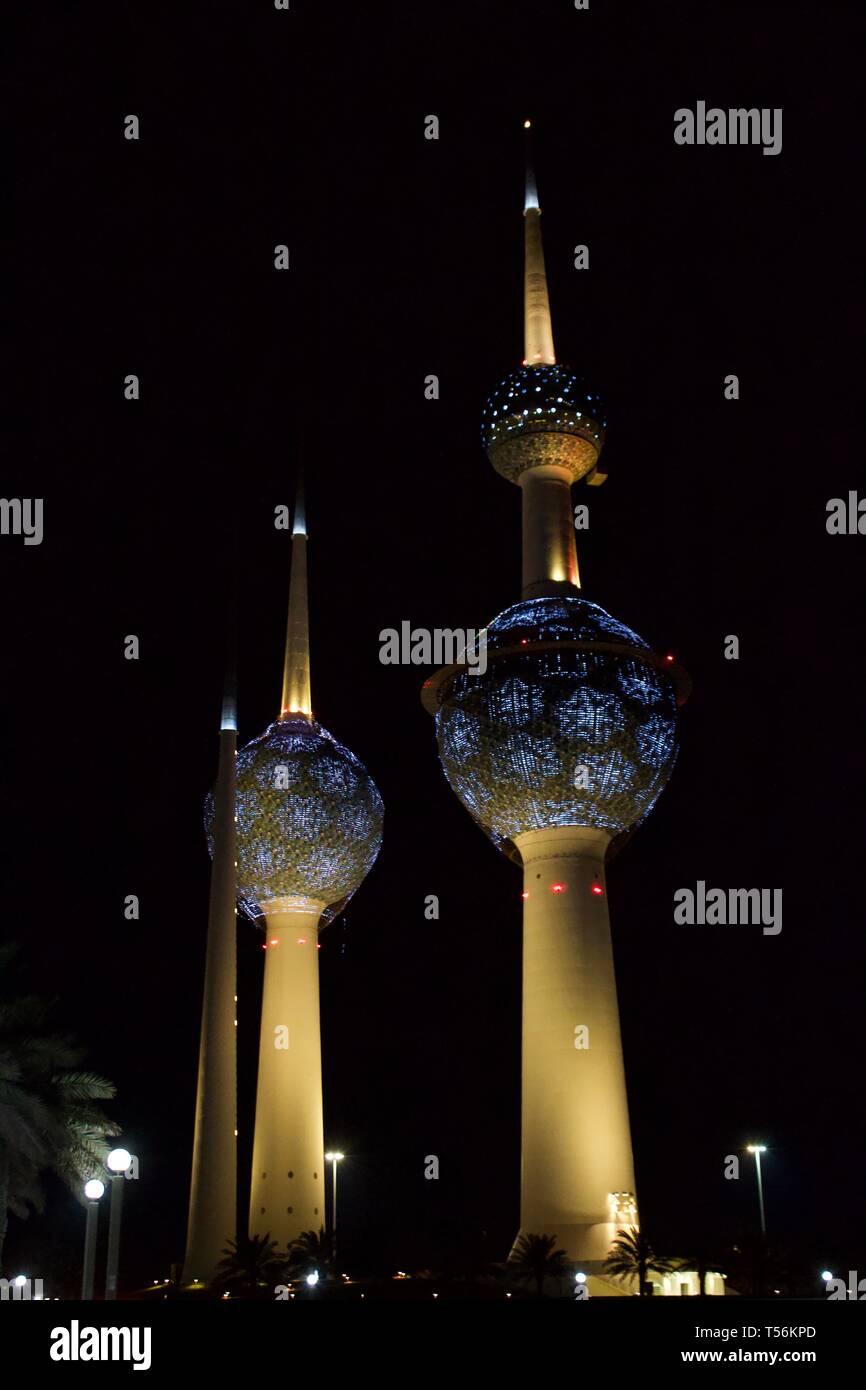 Kuwait torre faro e vista mare Foto Stock