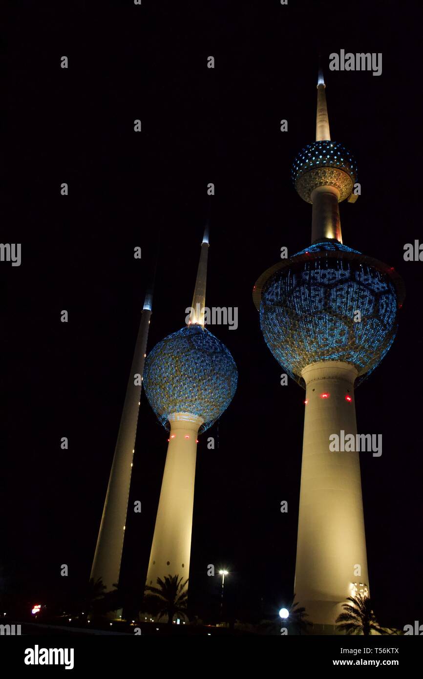 Kuwait torre faro e vista mare Foto Stock