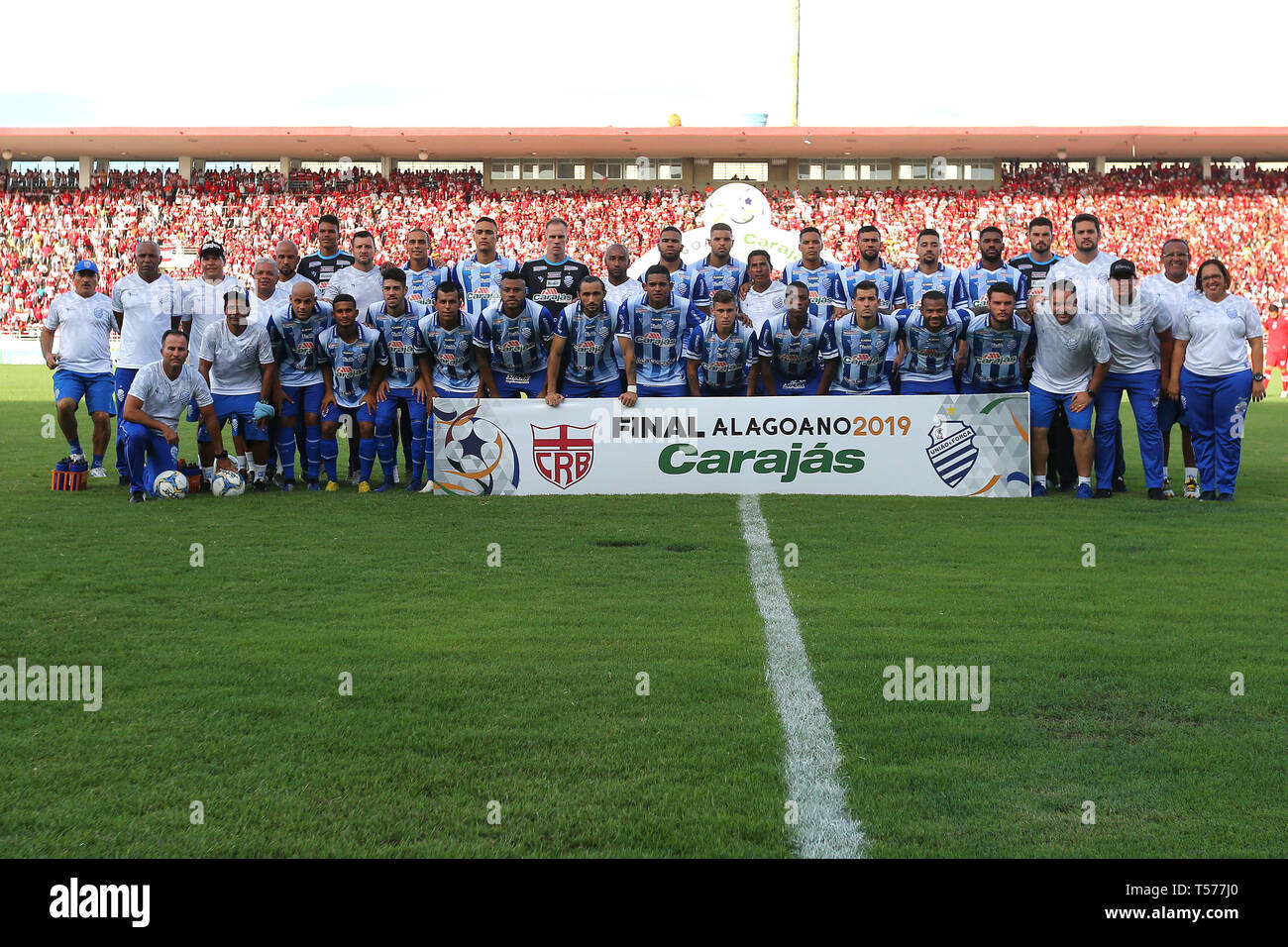 AL - Maceio - 04/21/2019 - Alagoano 2019, CRB x CSA - Team del CSA e commissionato al re Pel Stadium per il 2019 stato campionato finale. Foto: Itawi Albuquerque / AGIF Foto Stock