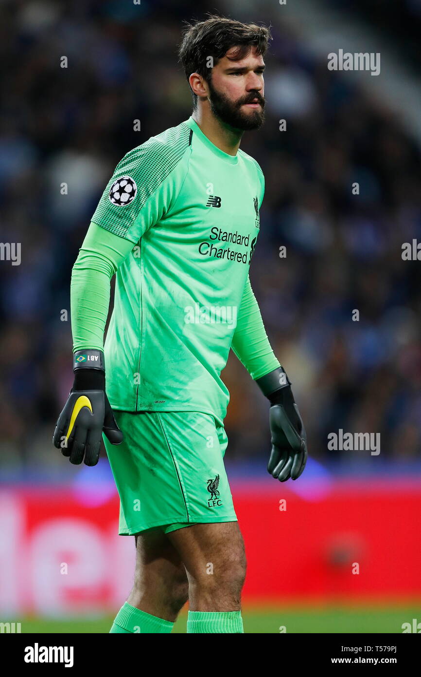 Alisson Becker (Liverpool), 17 aprile 2019 - Calcio : UEFA Champions League quarti di finale di seconda gamba match tra FC Porto 1-4 Liverpool FC presso l'Estadio do Dragao di Porto, Portogallo. (Foto di Mutsu Kawamori/AFLO) Foto Stock