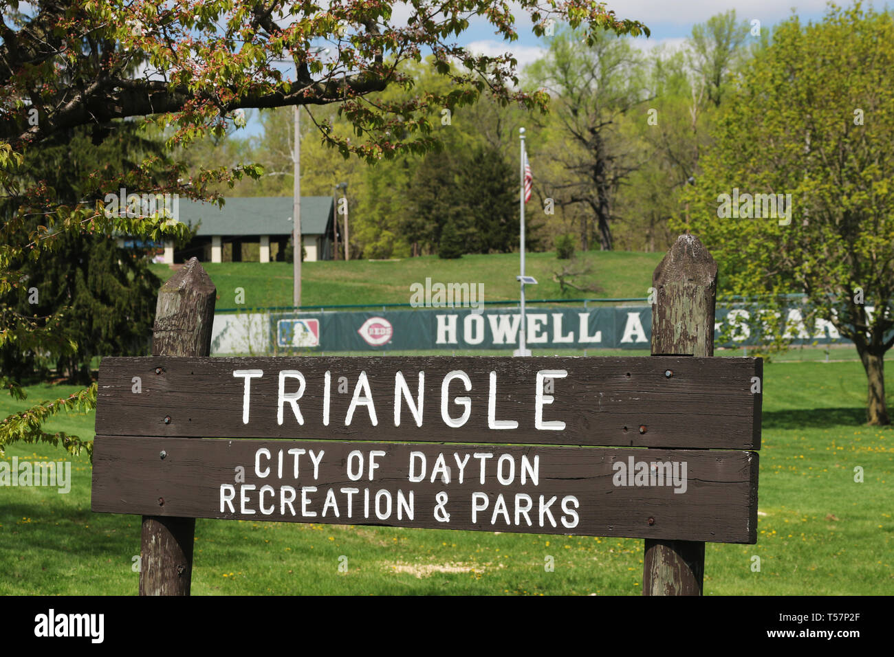 Triangle park segno. Il sito del primo NFL Football gioco è ora la Howell campo da Baseball in Triangle Park, Dayton, Ohio, Stati Uniti d'America. Ohio Marchio Storico Foto Stock