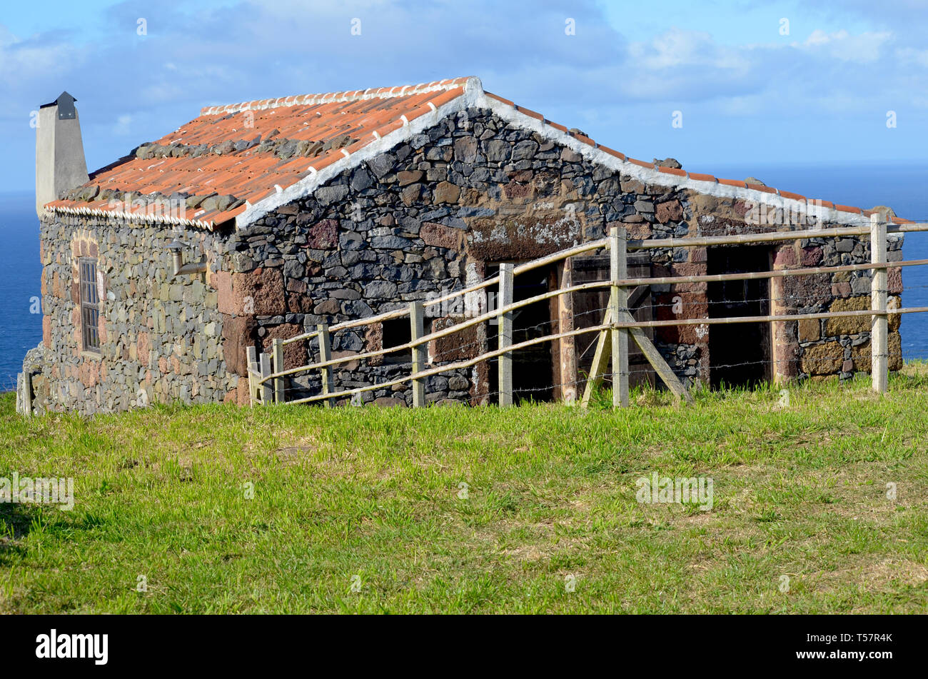 Ilha UN Pe, un'iniziativa di ecoturismo in Santa Maria island, Azzorre Foto Stock