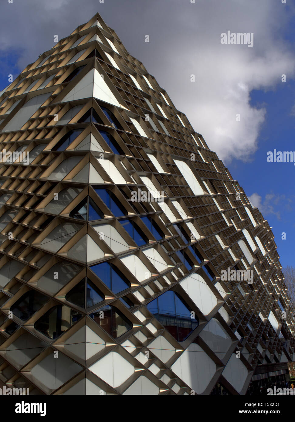 Il Diamante Edificio, Facoltà di Ingegneria, Università di Sheffield Foto Stock