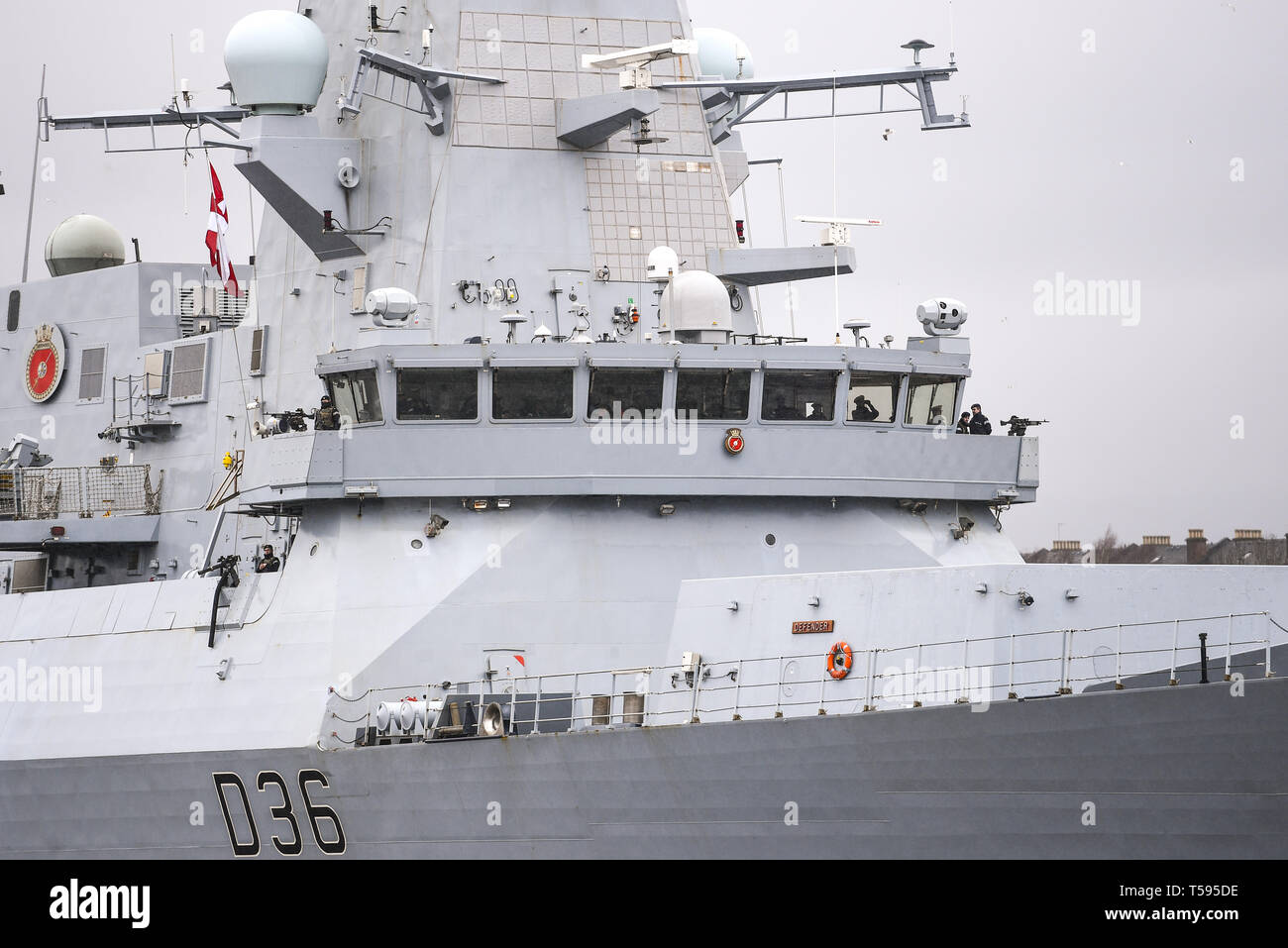 HMS Defender torna a Glasgow per la prima volta dal 2013, ella sarà ormeggiato sul Shieldhall Riverside Quay in Govan's King George V Dock dotato: HMS Defender dove: Glasgow, Regno Unito quando: 22 Mar 2019 Credit: Euan ciliegio/WENN Foto Stock