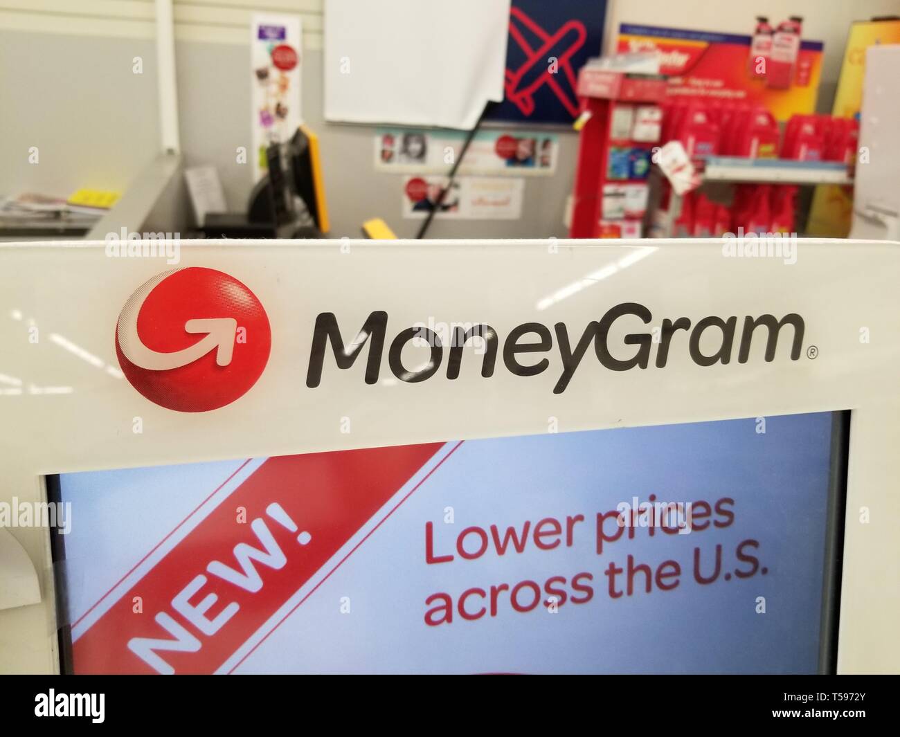 Close-up del logo su MoneyGram trasferimento denaro chiosco in una impostazione di retail, San Ramon, California, 26 marzo 2019. () Foto Stock