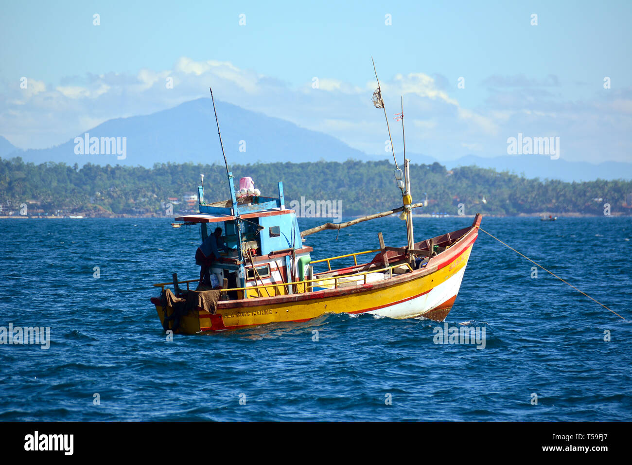 Barca da pesca, Mirissa, Sri Lanka. Halászcsónak, Mirissa, Srí Lanka. Foto Stock