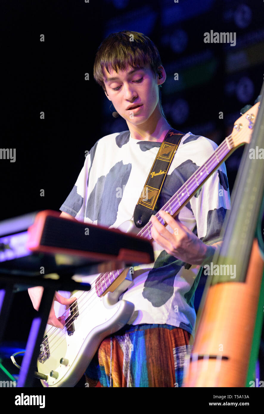 Giacobbe Collier effettuando al Cheltenham Jazz Festival, Inghilterra, 2016 Foto Stock