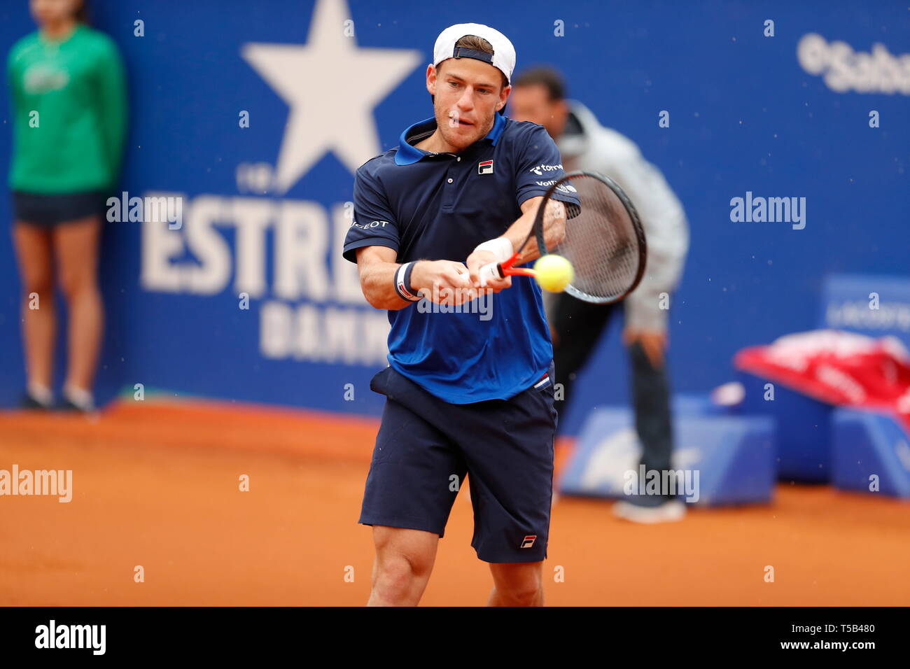 Barcellona, Spagna. 22 apr, 2019. Diego Schwartzman (ARG) Tennis : Diego Schwartzman dell Argentina durante singls 1. round match contro Yoshihito Nishioka del Giappone in Barcelona Open Banc Sabadell torneo di tennis presso il Real Club de tenis de Barcelona a Barcellona Spagna . Credito: Mutsu Kawamori/AFLO/Alamy Live News Foto Stock