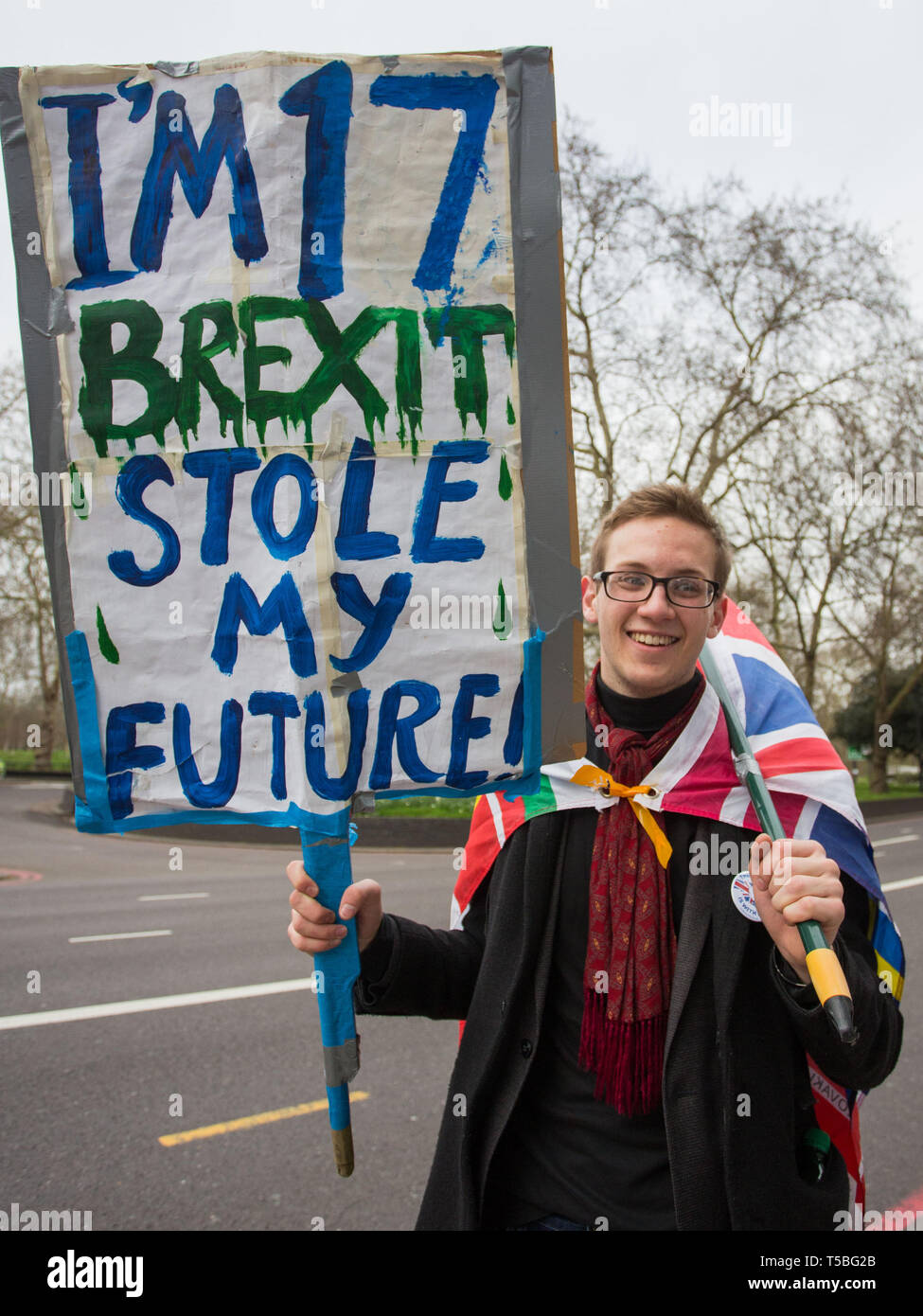 Mettere la popolazione di marzo vede centinaia di migliaia di persone in marzo a Londra chiedendo un ultima parola su Brexit dotate: atmosfera, vista in cui: Londra, Regno Unito quando: 23 Mar 2019 Credit: Wheatley/WENN Foto Stock