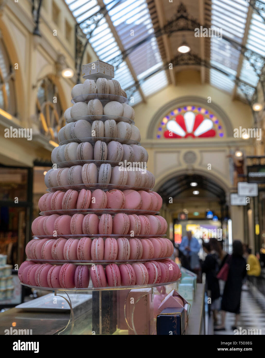 Amaretti in vendita presso il Royal Arcade, Melbourne, Australia Foto Stock