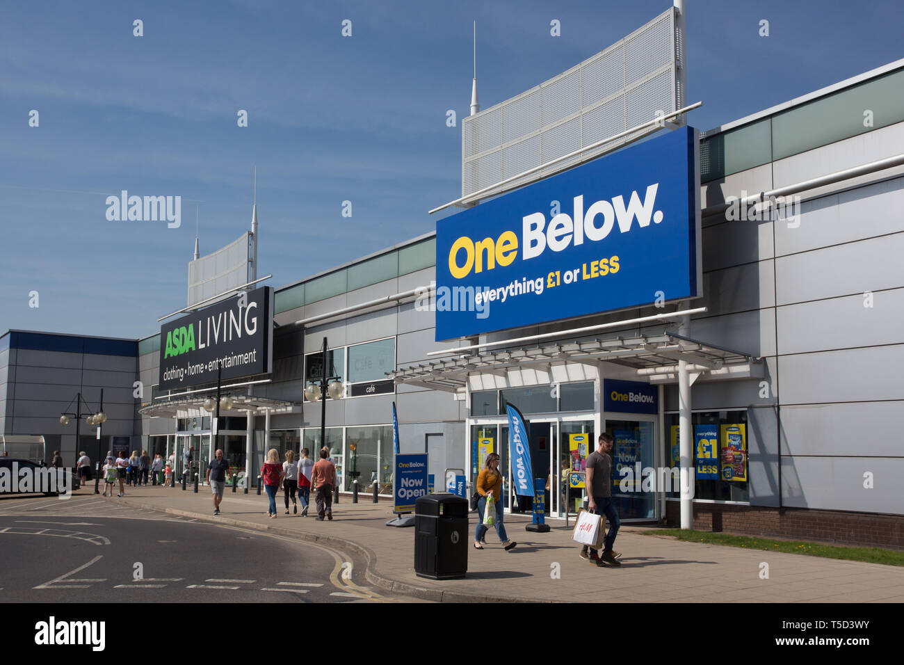Uno sotto a Parkgate Shopping Park, Rotherham Foto Stock
