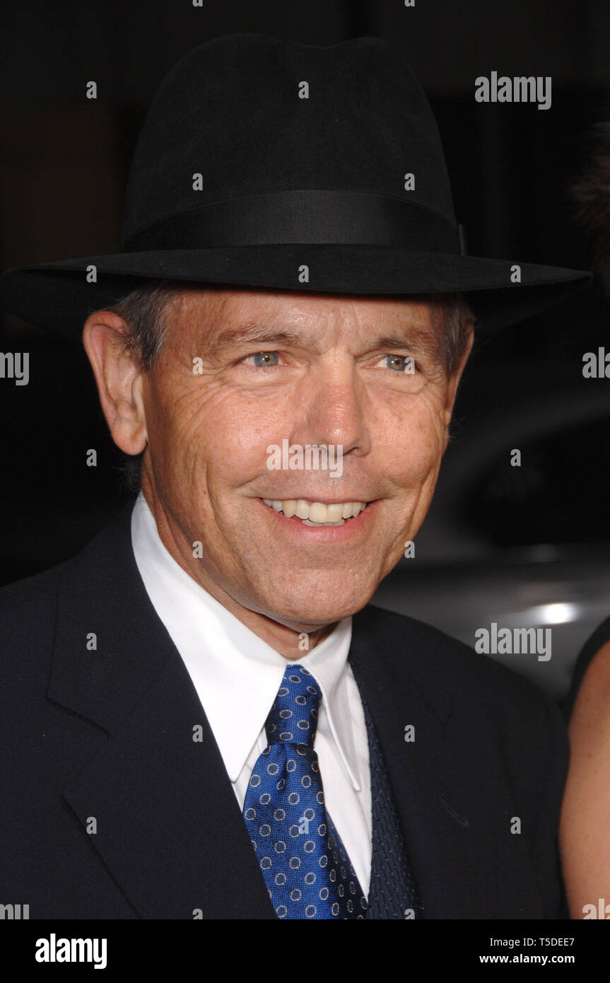 LOS ANGELES, CA. 07 settembre 2006: Attore Joe Spano presso il Los Angeles premiere di "Hollywoodland". © 2006 Paul Smith / Featureflash Foto Stock