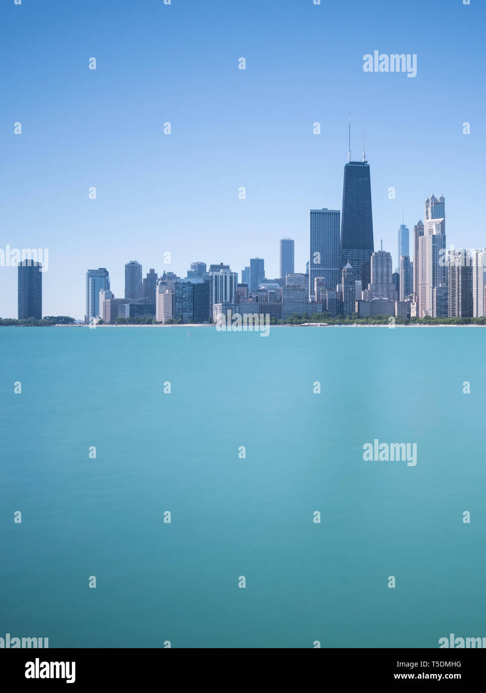 Sullo skyline di Chicago dal North Avenue Beach punto di fotografia Foto Stock